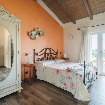 Podere Ristella - Wine&food Farm stay Montemassi